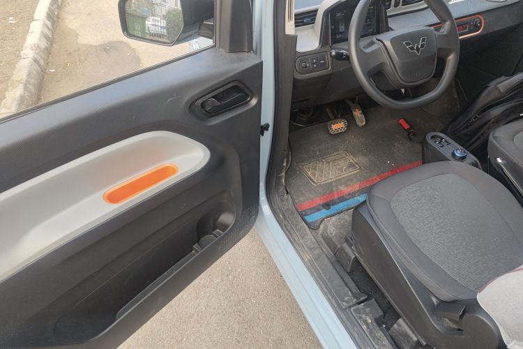 五菱汽车 宏光MINIEV 2020款 悦享款 磷酸铁锂中控内饰20