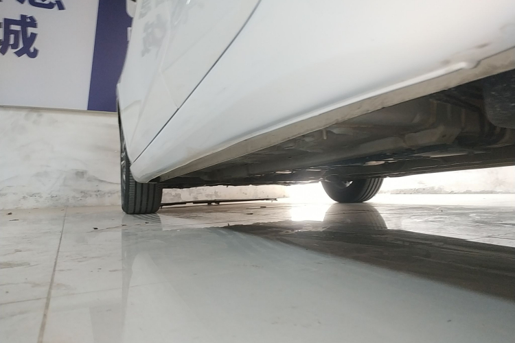 长安 逸动 2020款 PLUS 百万版 1.6L GDI CVT豪华型局部细节9002