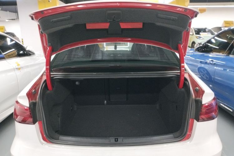 奥迪A3 2019款 Limousine 35 TFSI 风尚型 国VI中控内饰23