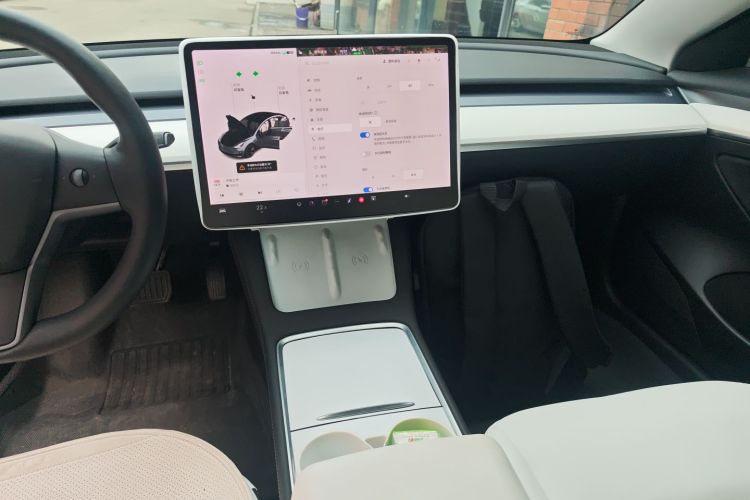 特斯拉 Model 3 2021款 标准续航后驱升级版局部细节16