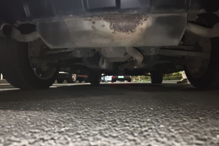 路虎 神行者2 2013款 2.0T Si4 SE汽油版局部细节9009