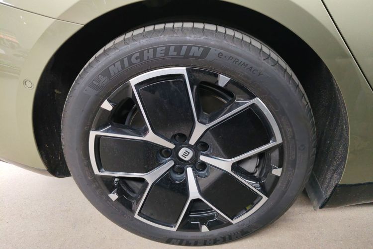 小米汽车 小米SU7 2024款 后驱长续航智驾版车身外观6008