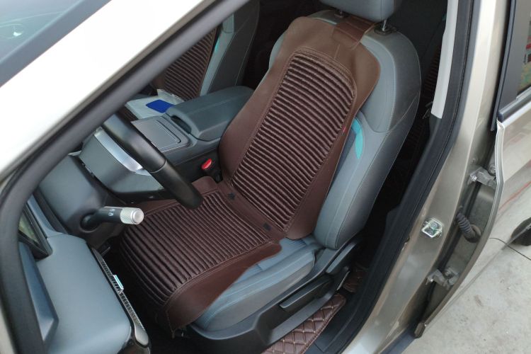 埃安 AION Y 2023款 Plus 510 乐享版中控内饰19