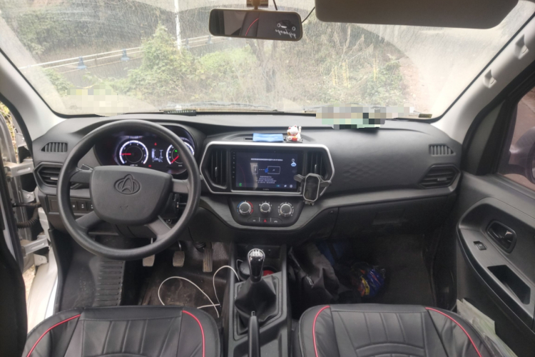 长安凯程 长安睿行M60 2023款 1.6L CNG舒适型客车6座中控内饰12