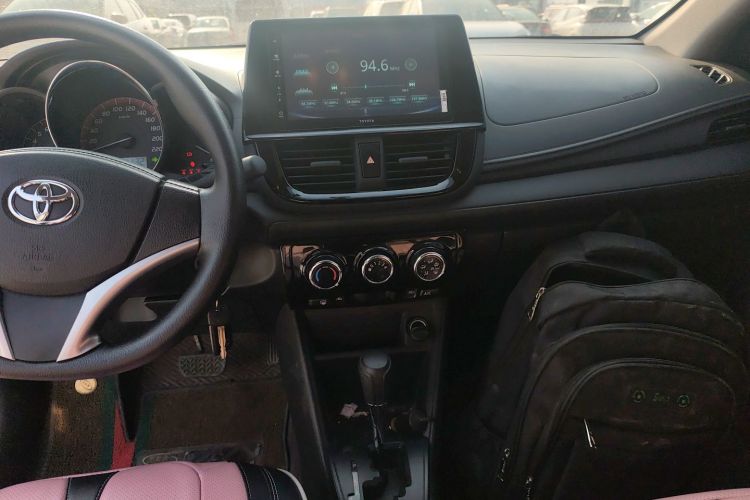 丰田 威驰 2021款 1.5L CVT创行版中控内饰16