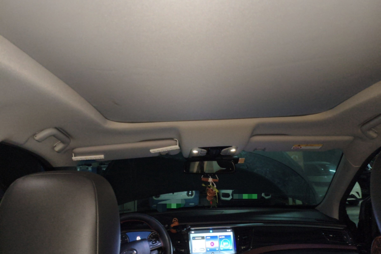 广汽传祺 传祺GS8 2017款 320T 两驱豪华智联版（七座）局部细节22