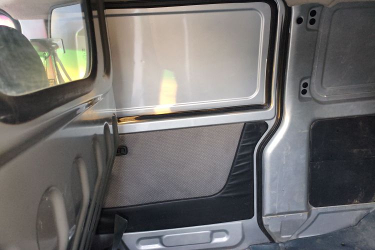 金杯 小海狮X30 2020款 1.5L 厢货超享型国VI SWC15M中控内饰45