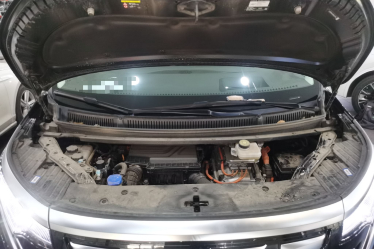 腾势D9 2024款 DM-i 980 四驱旗舰型局部细节24