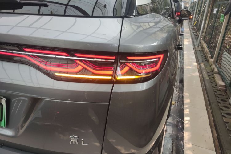 比亚迪 宋L DM-i 2024款 112km 超越型车身外观9