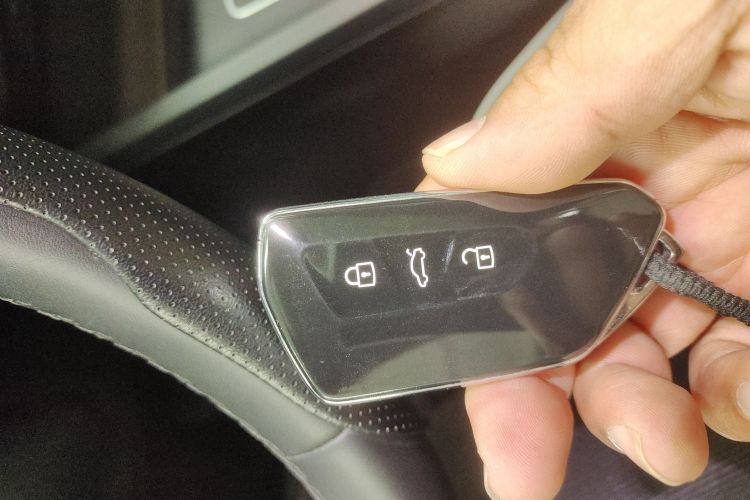 大众 高尔夫 2021款 280TSI DSG Pro中控内饰11