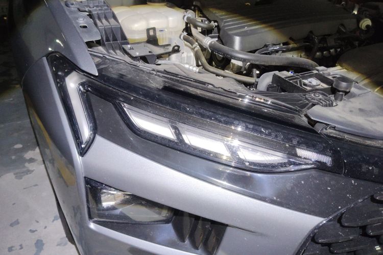 福特 蒙迪欧 2022款 改款 EcoBoost 245 至尊型车身外观8