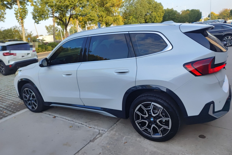 宝马X1 2023款 sDrive25Li X设计套装车身外观4