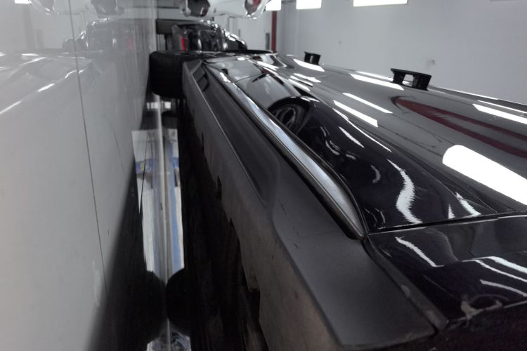 比亚迪 汉 2022款 EV 创世版 715KM前驱旗舰型局部细节9001