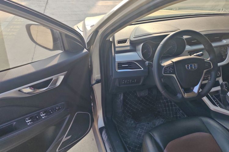 吉利汽车 远景 2018款 1.5L 自动尊贵型中控内饰20