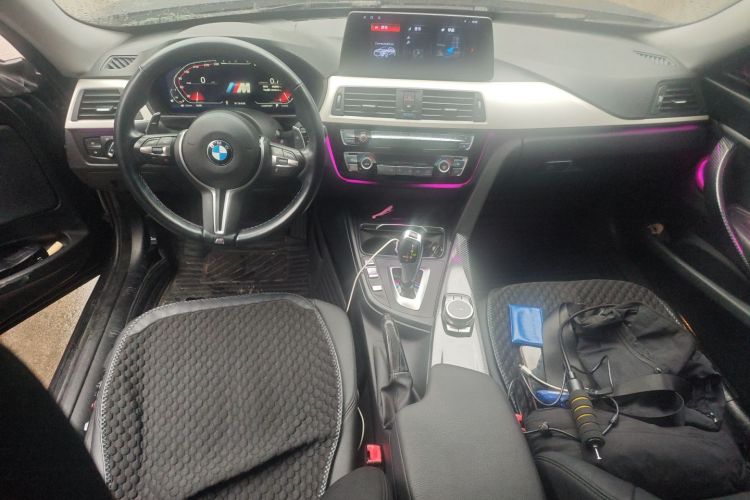 宝马3系GT 2017款 320i 时尚型中控内饰7002