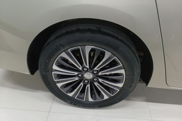 别克GL8 2021款 ES陆尊 653T 豪华型车身外观6008