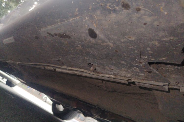 三菱 欧蓝德 2020款 2.4L 四驱致享版 7座局部细节9001