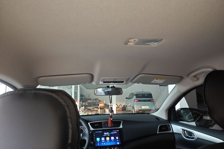 日产 轩逸 2024款 改款二 经典 1.6XE CVT舒适版中控内饰22