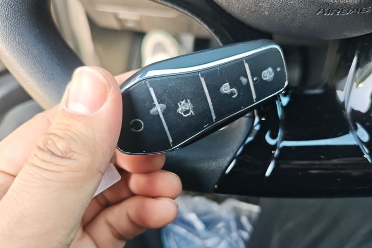 比亚迪 海鸥 2025款 智驾版 305km 活力版中控内饰11