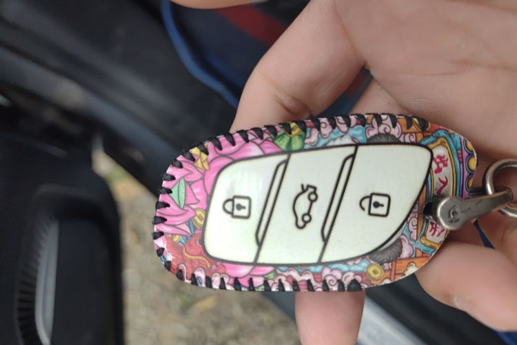 荣威i6 MAX 2020款 300TGI 自动爽酷天幕智驾Supreme版中控内饰11