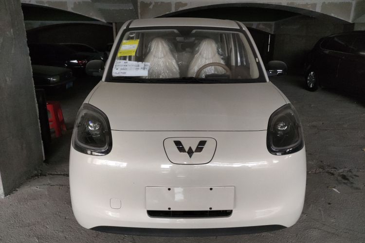 五菱汽车 宏光MINIEV 2025款 四门版 进阶款车身外观2