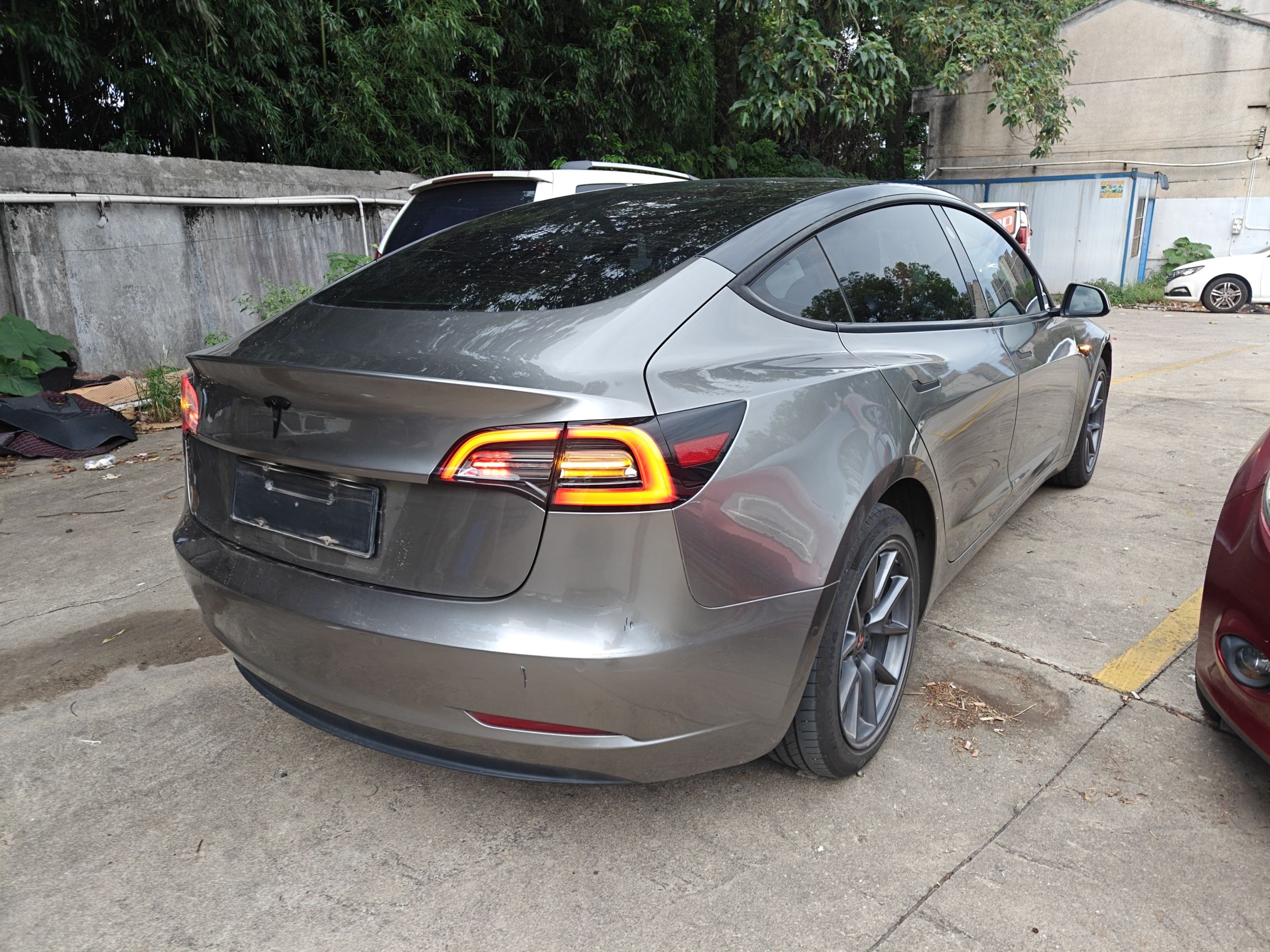 特斯拉 Model 3 2021款 标准续航后驱升级版