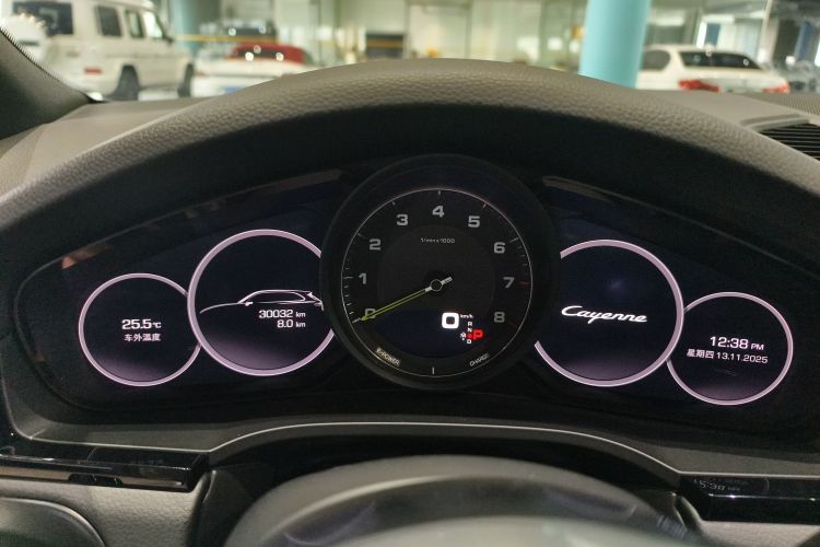 保时捷 Cayenne新能源 2021款 Cayenne E-Hybrid 2.0T中控内饰14