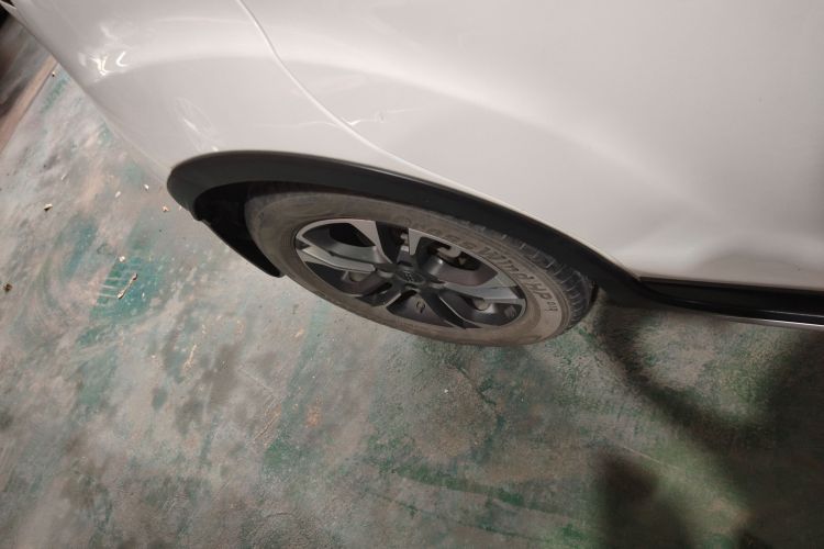 吉利汽车 远景X3 2019款 升级版 1.5L CVT精英型车身外观6008