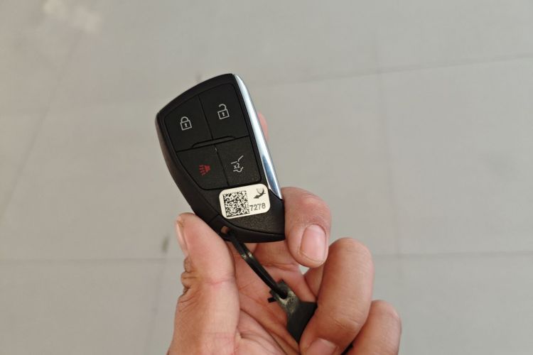 别克 2024款 昂科威S  25T 炫黑风尚版中控内饰7001