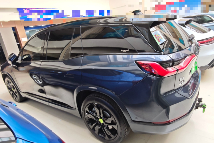 蔚来ES8 2020款 580KM 签名版 六座版车身外观6003