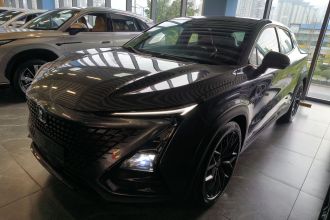 长安UNI-T 2022款 2.0T 尊贵型