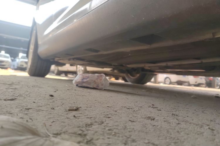 福特 福克斯 2017款 三厢 1.6L 自动风尚型智行版局部细节9001