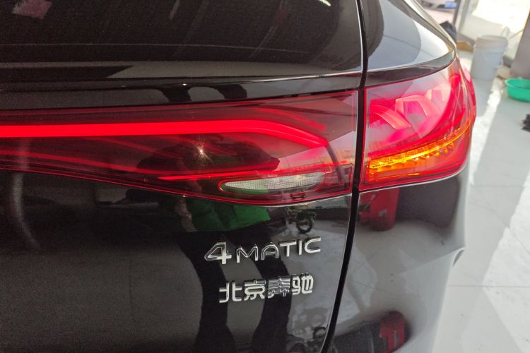 奔驰EQE SUV 2024款 350 4MATIC 先锋版车身外观6006