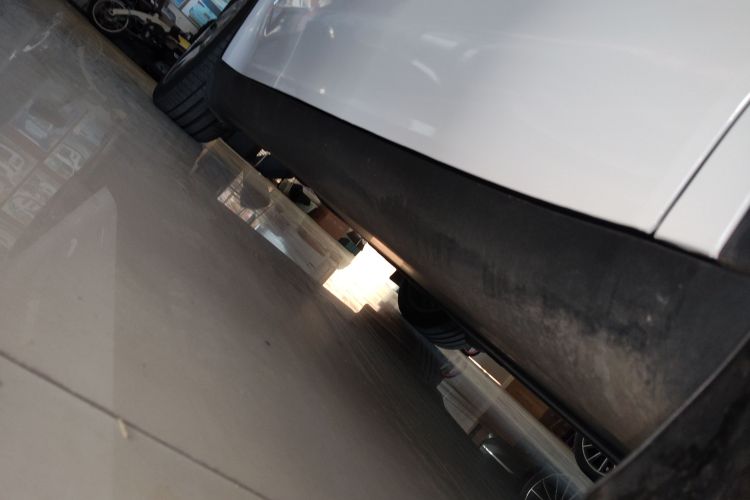 特斯拉 Model Y 2022款 后轮驱动版局部细节9001