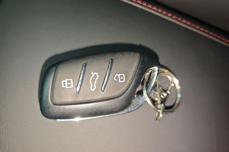 荣威i5 2026款 1.5L CVT豪华版中控内饰11