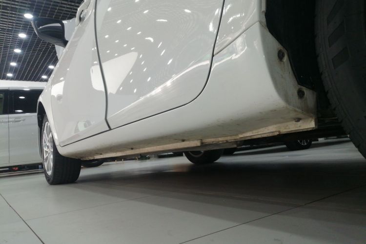 吉利汽车 帝豪 2021款 UP 1.5L CVT豪华型局部细节9002