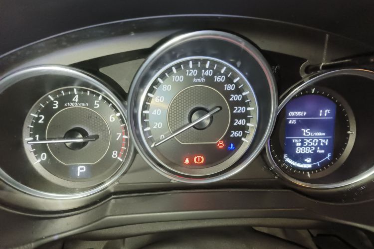 马自达 阿特兹 2015款 2.0L 蓝天时尚版中控内饰14