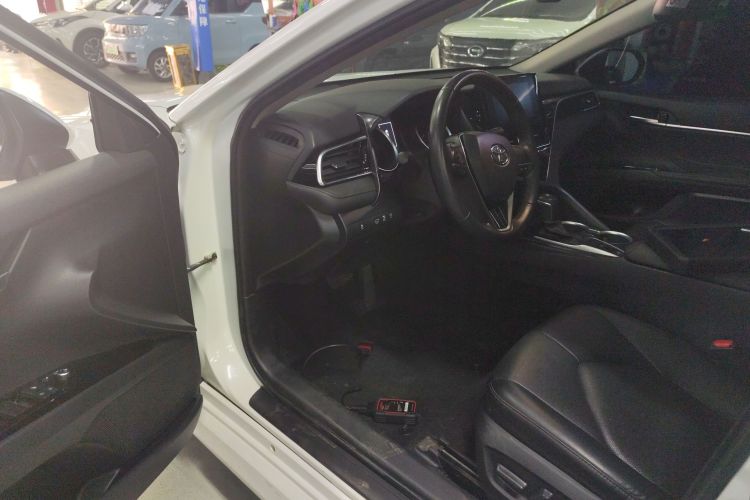 丰田 凯美瑞 2022款 2.0GVP 领先版中控内饰20