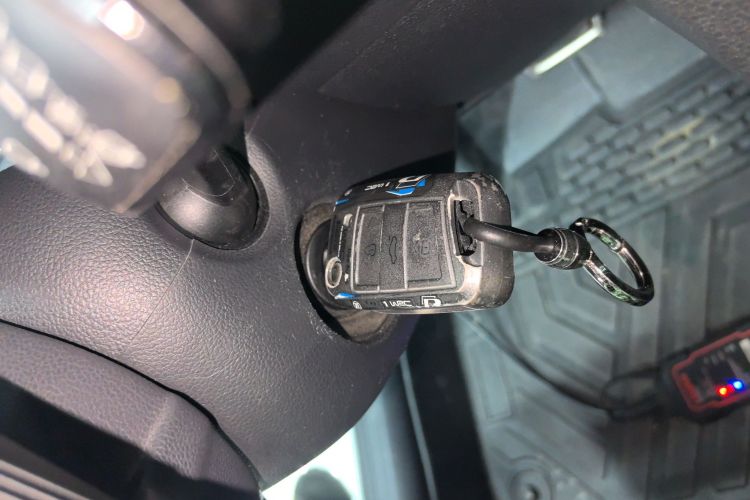 大众 高尔夫 2016款 1.4TSI 自动R-Line中控内饰11