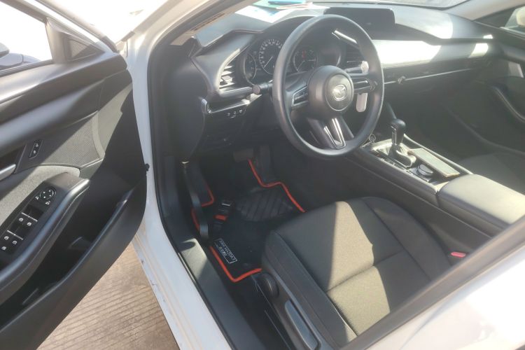 马自达3 昂克赛拉 2020款 1.5L 自动质悦天窗版中控内饰20