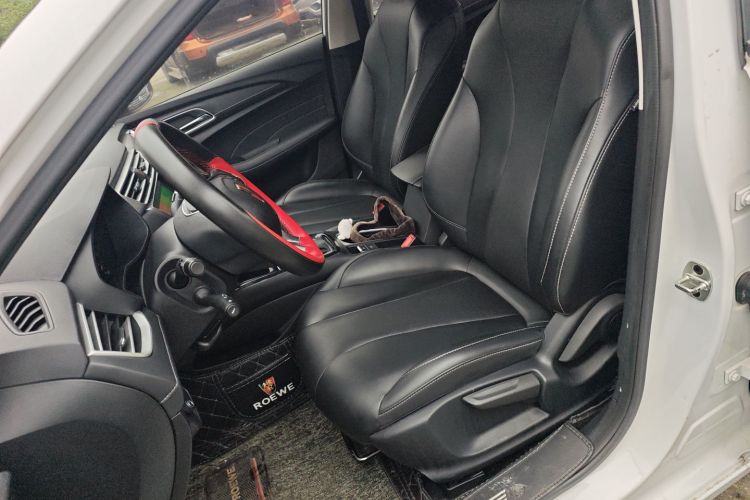 荣威i5 2020款 1.5L 自动4G互联领豪旗舰版中控内饰19