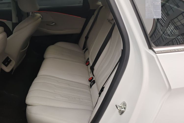 奇瑞 风云A8 2024款 127 驭风版中控内饰21