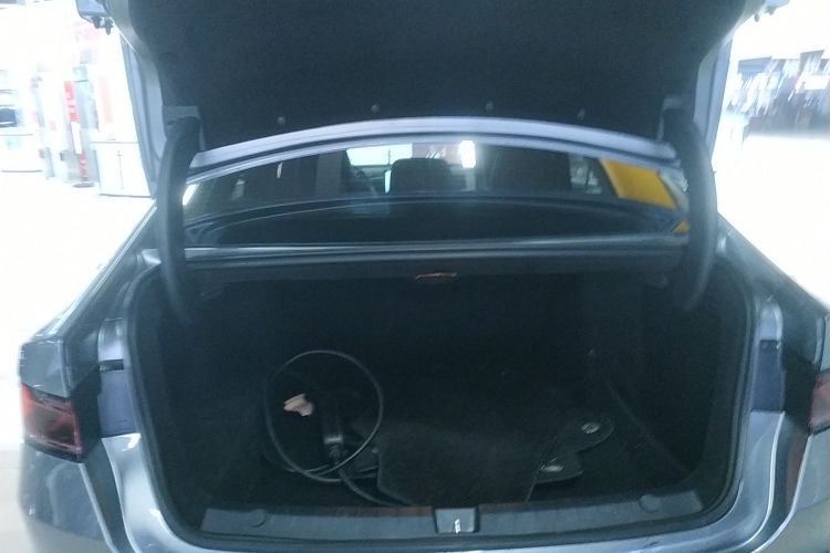 比亚迪 秦PLUS 2024款 荣耀版 DM-i 55KM领先型局部细节23