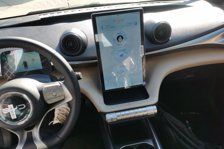 比亚迪 海豚 2025款 420km 自由版中控内饰12