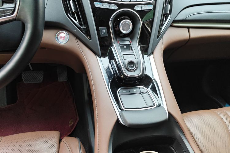讴歌RDX 2019款 2.0T 钻享版SH-AWD 国V中控内饰18