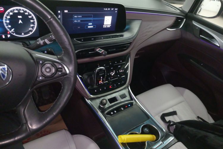 别克GL8 2022款 Avenir艾维亚 六座贤礼版中控内饰16