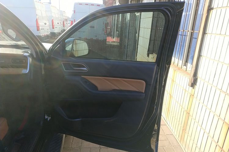 长城 炮 2023款 2.0T乘用版自动柴油四驱尊享型GW4D20M中控内饰7005