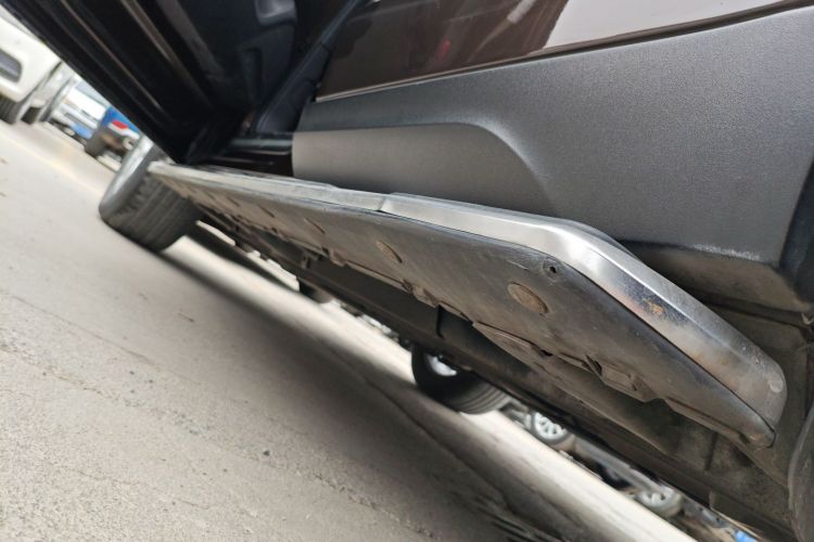 奥迪Q5 2015款 40 TFSI 进取型局部细节9002