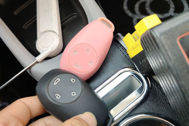 零跑汽车 零跑T03 2022款 琥珀版中控内饰11