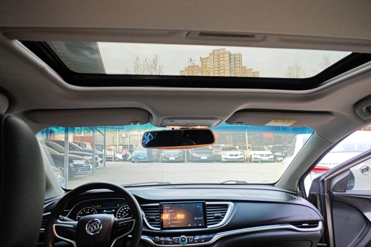 别克 英朗 2015款 15N 自动豪华型中控内饰22